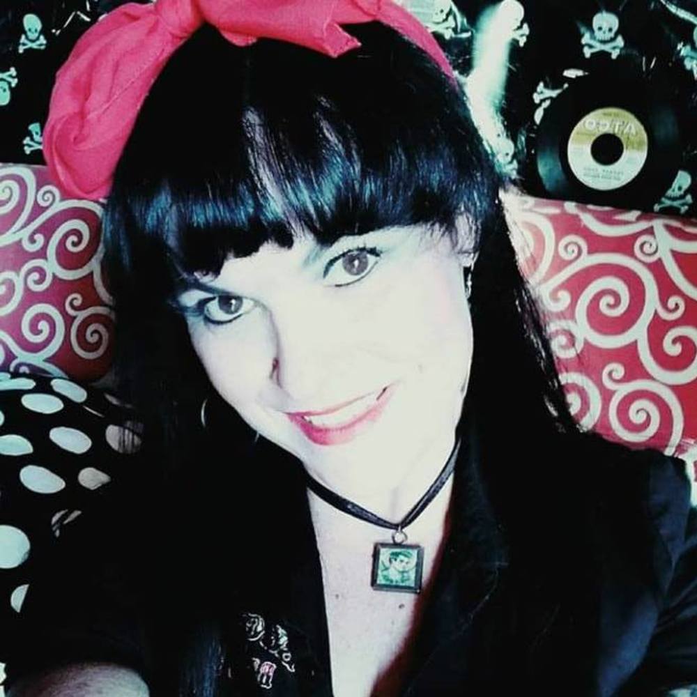 Meet your Posher, Stacy